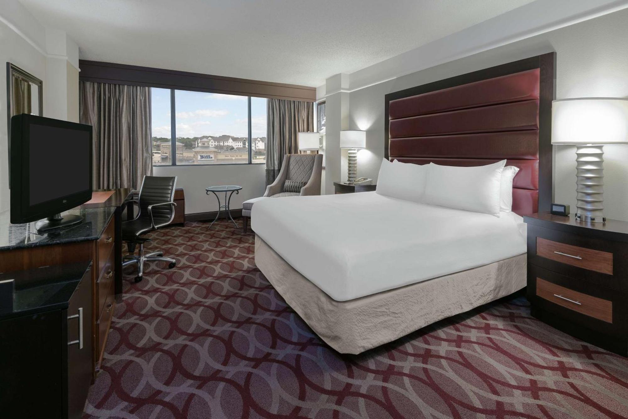 Hilton College Station & Conference Center Hotel Екстериор снимка